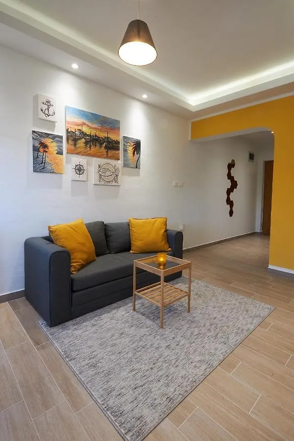 Apartment Yellow Porec 0*,